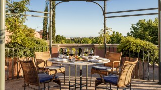 Anantara Marbella Acc VillaDenisSassouNguesso TopTerraceDining 705 3