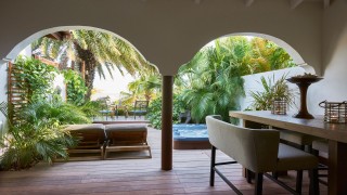 baoase honeymoon suite terrace