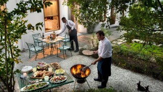 The CellarsHohenort Liz McGrath Villa Private Courtyard Dining