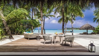 ReethiRah BeachVilla OutdoorDeck Day