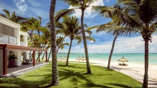 OO LeSaintGeran Ocean Suite Exterior Terrace