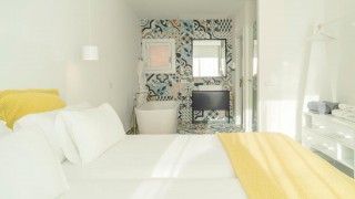 villa bedroom2